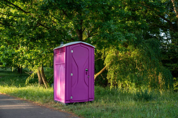 Portable Toilet Options We Offer in Neenah, WI